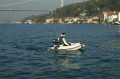 X-Cape şişme tabanlı bot