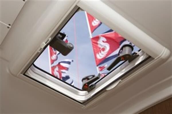 Surface sky screen stor perde